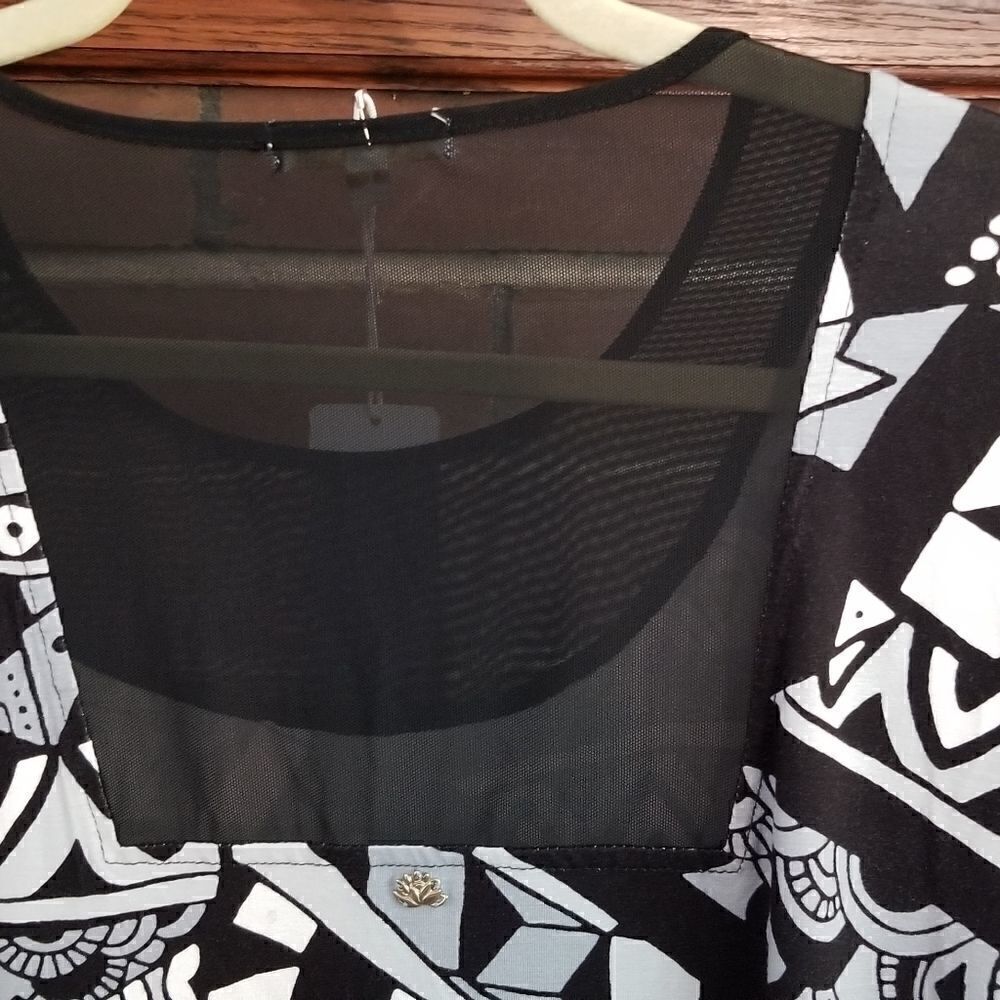 Zen_knits patterned dress.    - Picture 2 of 4